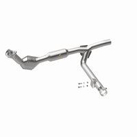 Thumbnail for Magnaflow 01-03 Ford F150 XL/XLT V6 4.2L OEM Grade / EPA Compliant Direct-Fit Catalytic Converter