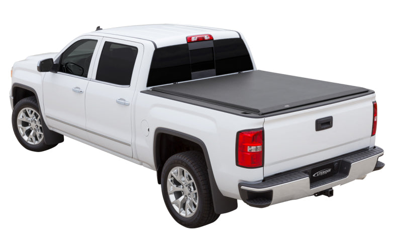 Access Literider 04-07 Chevy/GMC Full Size 5ft 8in Bed Roll-Up Cover