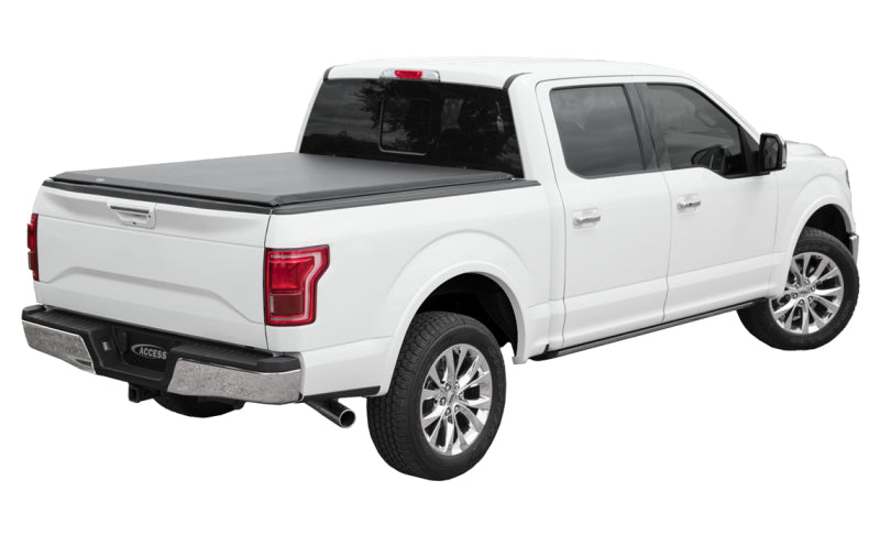 Access Original 17-20 Ford Super Duty F-250 / F-350 / F450  6ft 8in Bed Roll-Up Cover