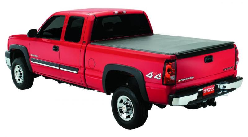 Lund 07-13 Chevy Silverado 1500 (5.5ft. Bed) Genesis Tri-Fold Tonneau Cover - Black