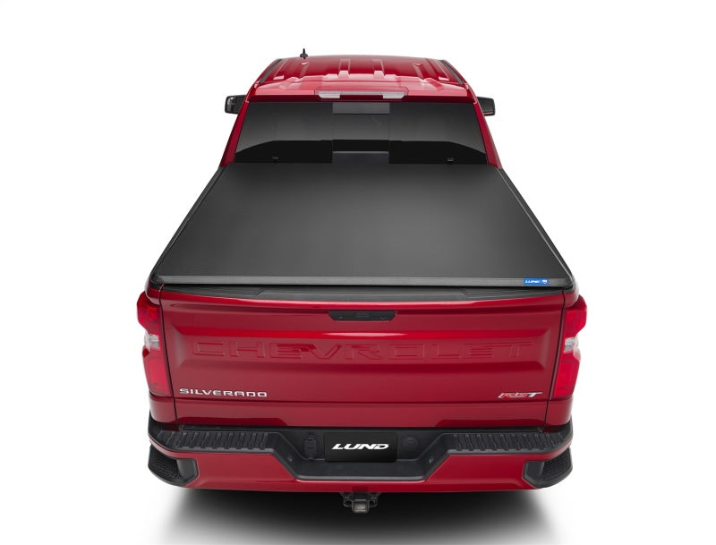 Lund 99-07 Chevy Silverado 1500 (6.5ft. Bed) Genesis Tri-Fold Tonneau Cover - Black